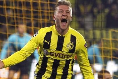 Sousa Backs Dortmund for Success