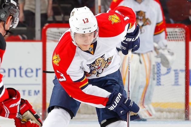 Jets Claim Santorelli off Waivers from Panthers