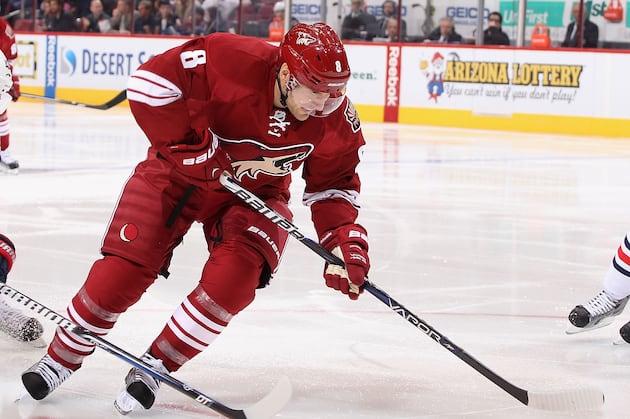 Report: Coyotes Trade Lombardi, Sullivan