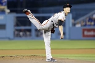 Tim Lincecum Walks Seven, Beats Dodgers Anyway