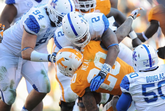 New Kentucky Football Tempo Keeping Linemen Gassed