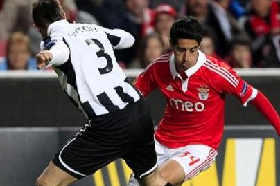 Benfica Net 3 to Sink Newcastle