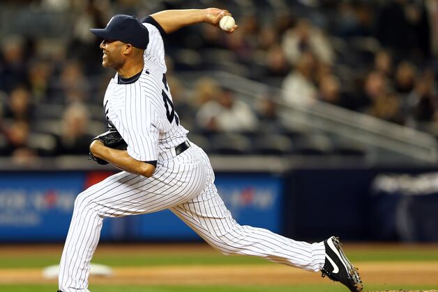 Andy & Mo Carry Yankees to First Win of 2013