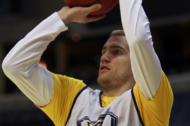 Thomas transferring from Marquette