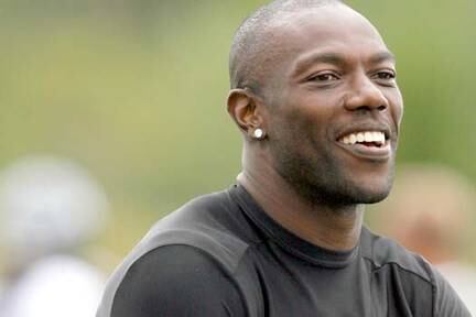 Patriots Not Considering Signing Terrell Owens