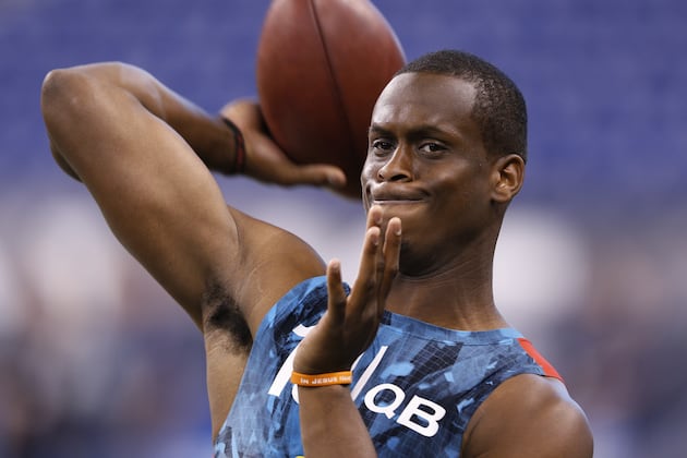 Kiper Projects QB Smith to the Eagles