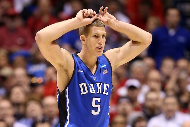 Plumlee Named to Senior CLASS Award First Team