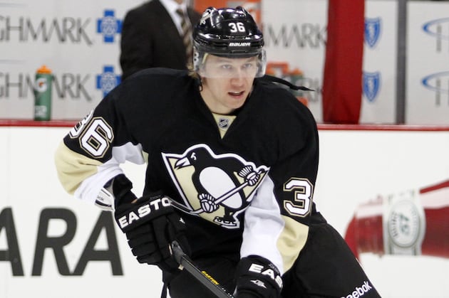 Jokinen Leads Pens Past Rangers in Shootout