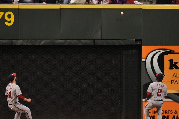 Reds Hit Six HRs, Send Nationals to First Loss