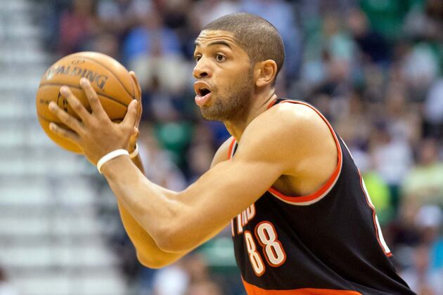 Blazers' Nicolas Batum Will Not Play Sunday but Wants to Play Again