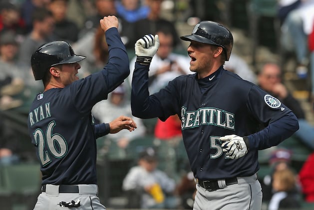 Mariners Can't Get Enough Offense Going Until Late in 4-3 Loss