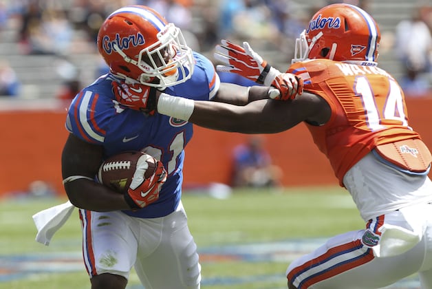 Freshman Taylor Stands out in Scrimmage