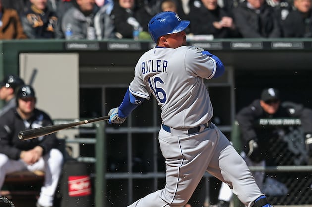 Royals 9, Phillies 8