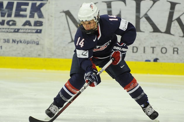 Brianna Decker Emerging as Strong Presence on Team USA's Offense