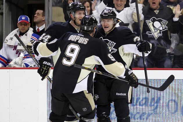 Penguins Clinch Playoff Berth
