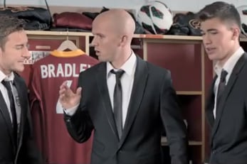 USMNT's Michael Bradley Tries His Hand at Acting in Volkswagen Commercial