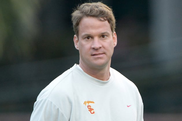 USC FOOTBALL NOTEBOOK: Quarterbacks have defense cornered