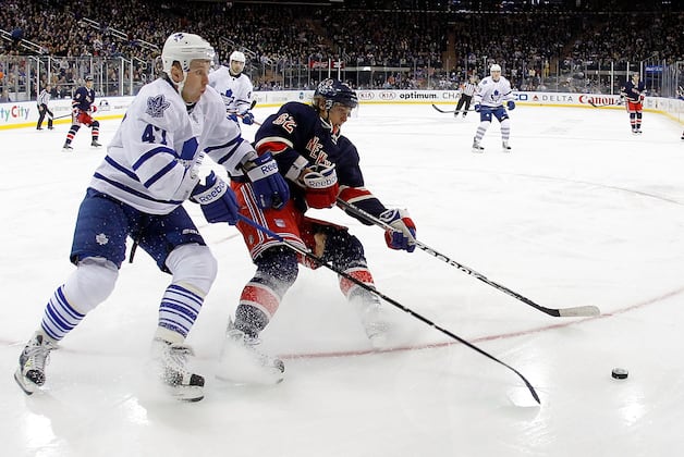New York Rangers (19-15-4) at Toronto Maple Leafs (21-13-4), 7 p.m. (ET)