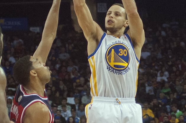 Curry Needs to Shoot More with Game on the Line