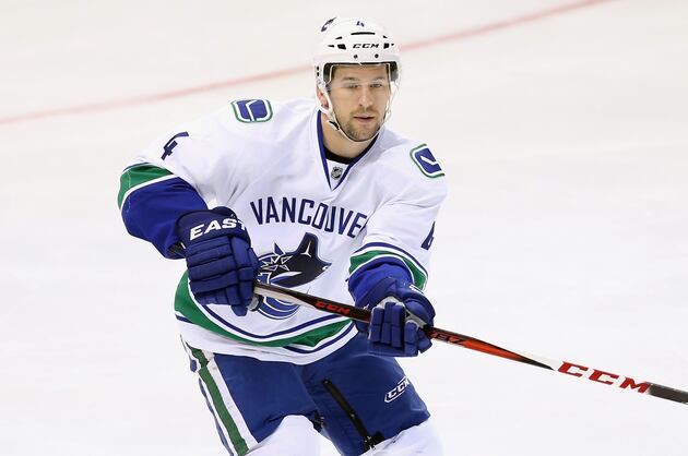 Ryan Kesler and Keith Ballard Return to the Canucks Lineup