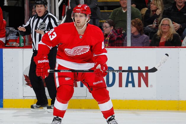Wings' Babcock Doesn't Think Helm Will Play Again This Year