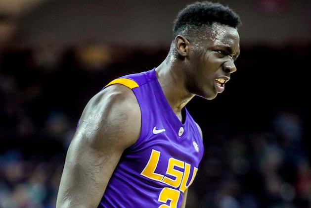 LSU Forward Johnny O'Bryant Staying for Junior Season