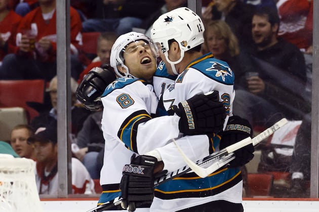 Marleau, Sharks Knock off Red Wings in so