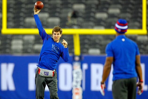 Giants' Manning Works out with Victor Cruz at Duke