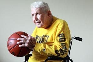 Former UW, WSU Coach Harshman Dies at 95