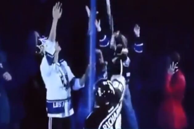 Here's an L.A. Kings Fan Dropping a Child to Catch a Hockey Stick