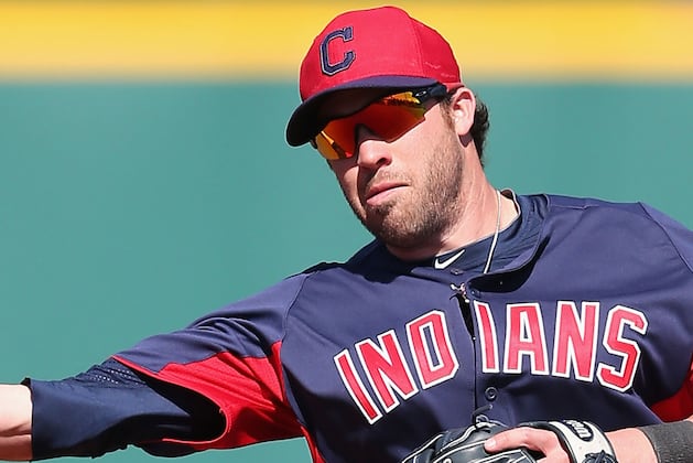 Jason Kipnis Scratched from Lineup Today with Elbow Soreness