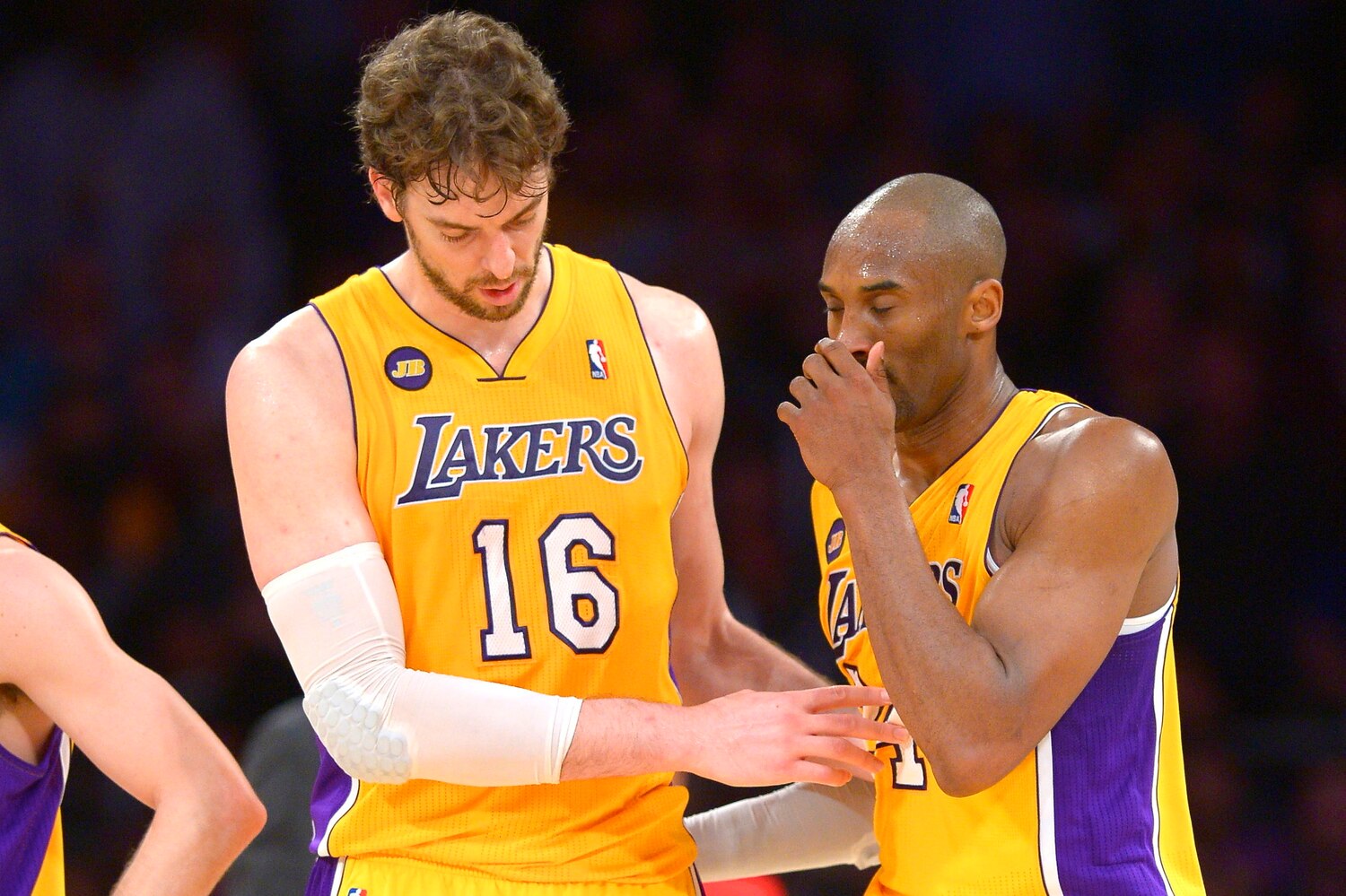 Kobe Bryant Injury: How Torn Achilles Shakes Up LA Lakers Future ...