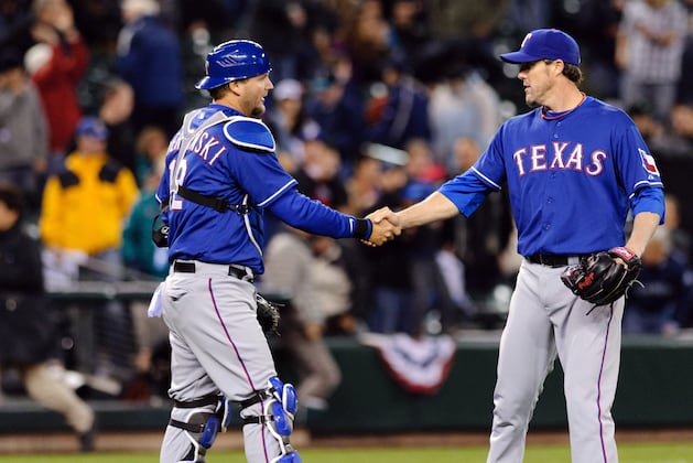 Rangers Outlast Mariners, Win 3-1