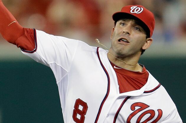 Danny Espinosa Leaves Today's Game vs. Braves with Sore Right Hand