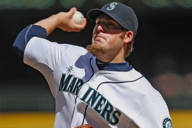 Mariners Win, 4-3