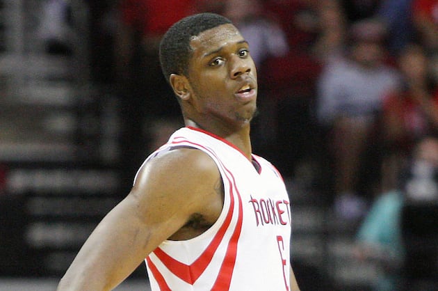 Rockets Report: Jones Throws
a Block Party