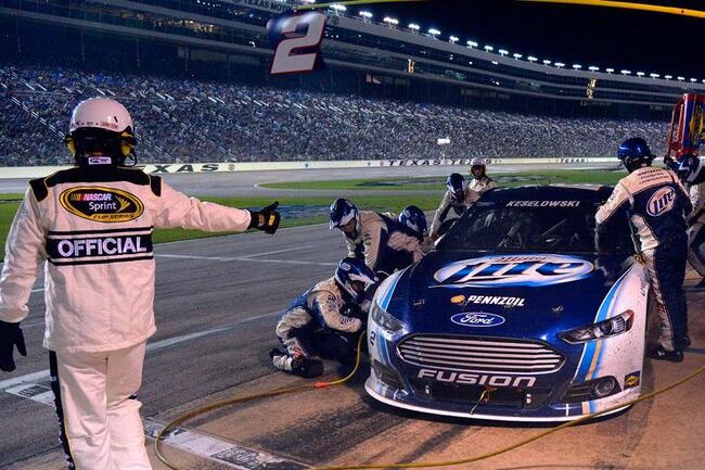 Keselowski-nascar-sprint-cup-texas_crop_north