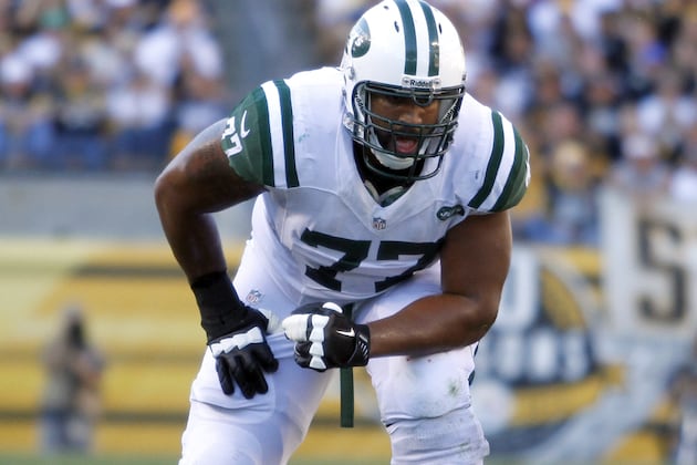 OL Austin Howard Signs Tender