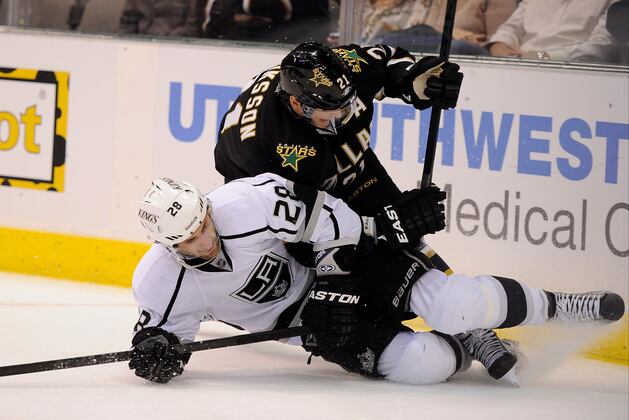 Chiasson Leaves Game with Upper-Body Injury