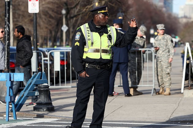 Investigators Search Apartment After Boston Marathon Attacks