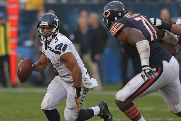 Phil Emery: Chicago Bears Still Want to Sign Idonije
