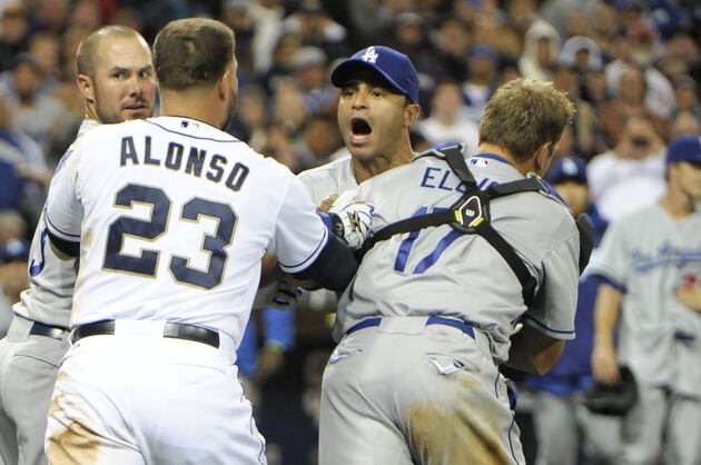 Greinke Says He Regrets Not Alerting Catcher