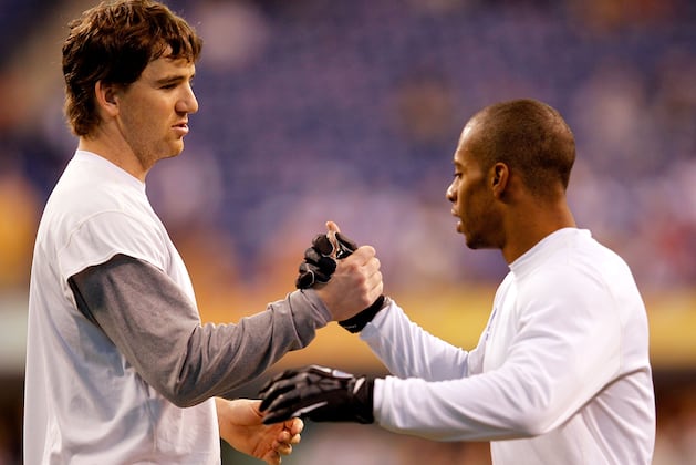 Eli Manning Doesn't Expect to See Victor Cruz Until Long-Term Deal Done