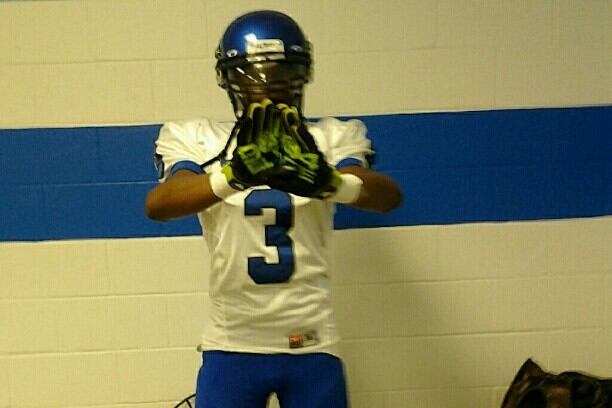 13-Year-Old 7th-Grader on Verge of Receiving Football Scholarship Offer