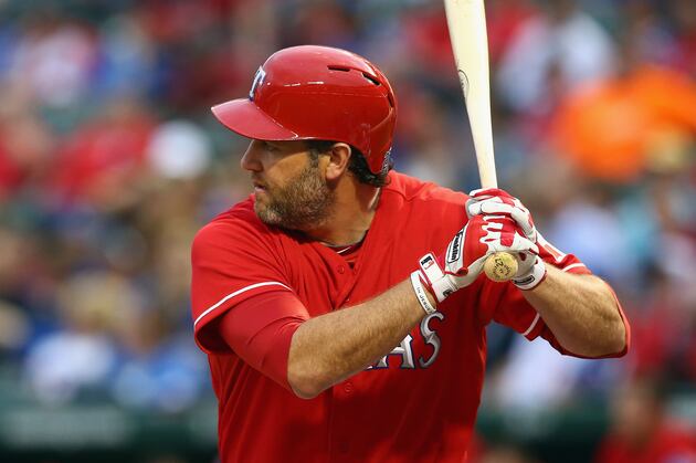Lineups: Lance Berkman returns; Jeff Baker at 1B