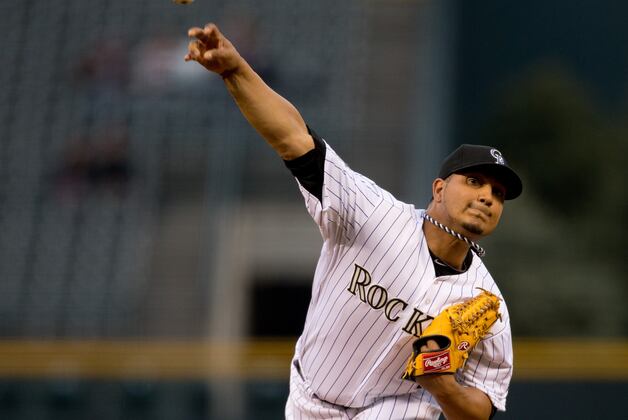 Jhoulys Chacin Leaves Game with Injury