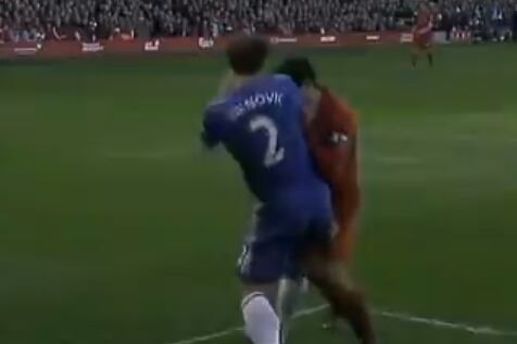 Luis Suárez Is Biting People Again