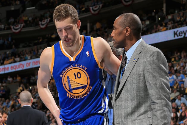 Report: David Lee out for Remainder of Playoffs