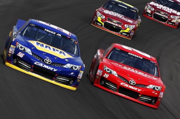 Kenseth Wins STP 400 for 2nd Victory of the Year