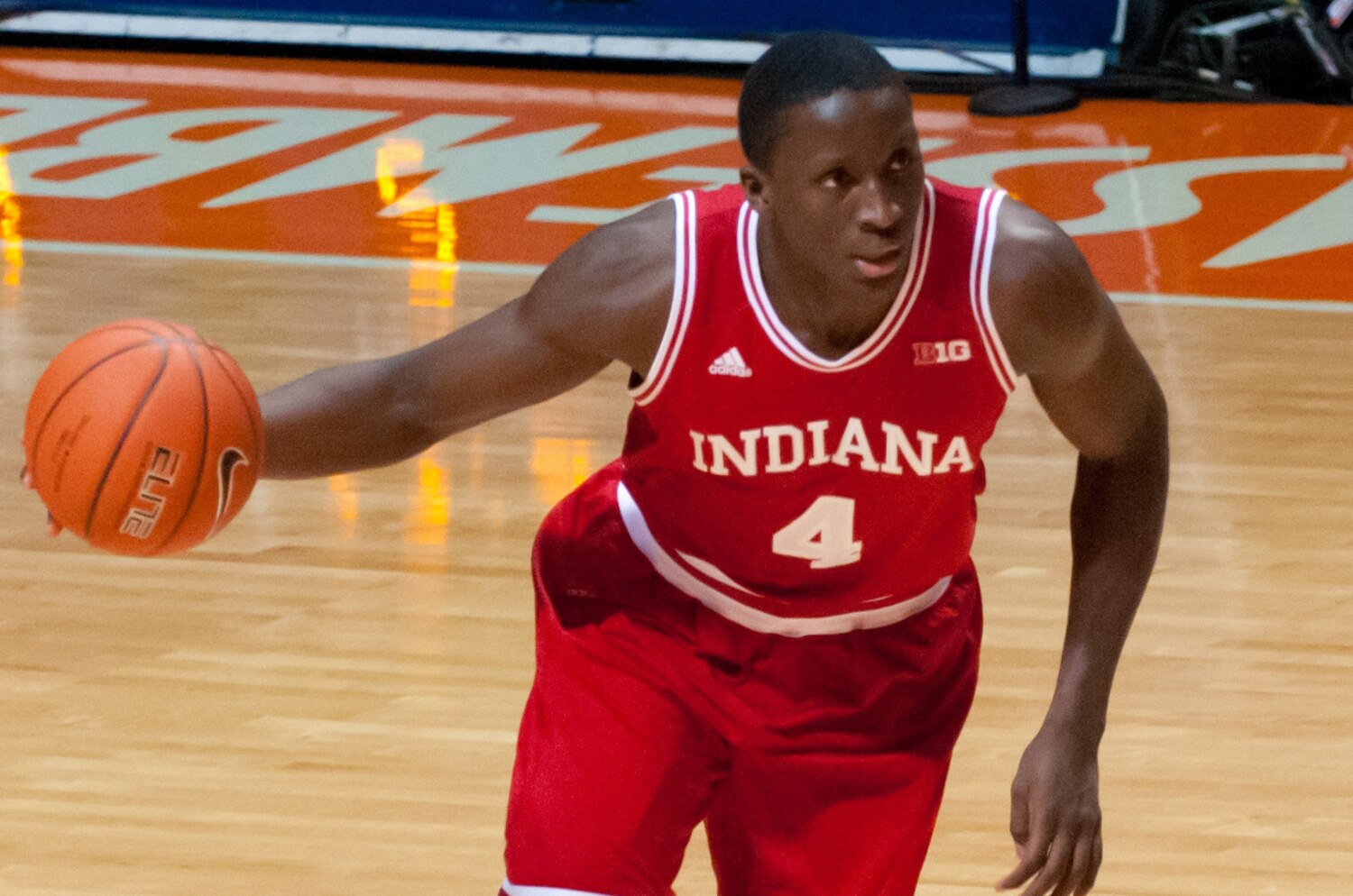 Ranking the 20 Most Insane Dunks from the 2013 College Basketball